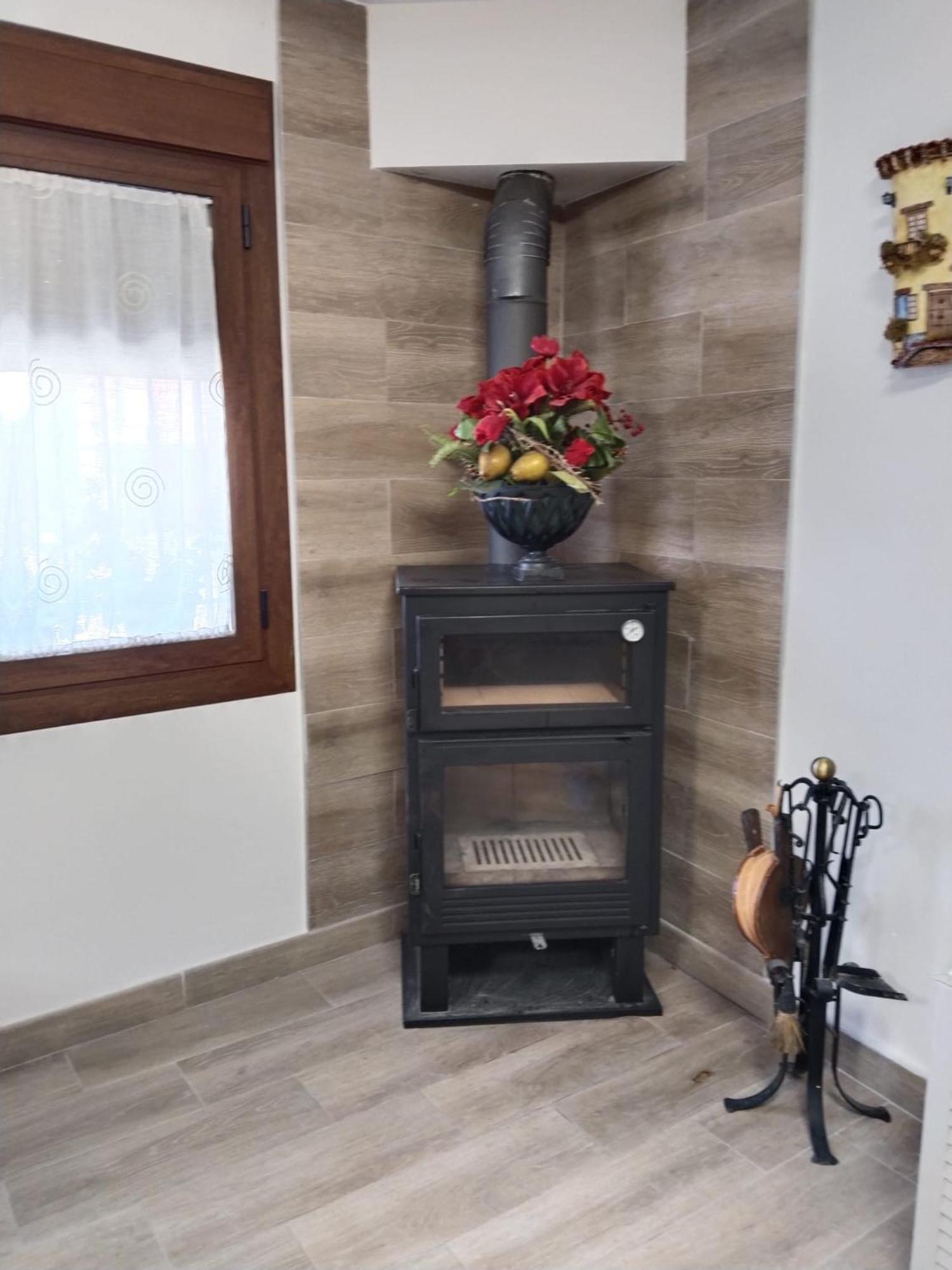 Casa Rural Aires Del Moncayo Lituenigo Екстер'єр фото